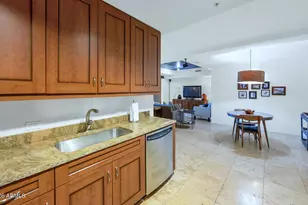 7157 E Rancho Vista Dr, Scottsdale, AZ 85251 - Photo 11