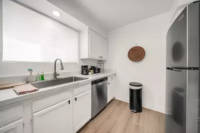 1111 E Turney Avenue #3, Phoenix, AZ 85014 - Photo 13