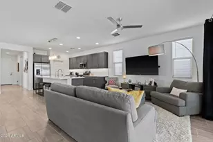 18039 W Amber Ridge Way, Goodyear, AZ 85338 - Photo 9