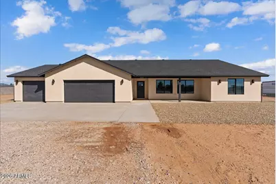 23144 W Lone Mountain Road, Wittmann, AZ 85361 - Photo 1