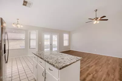 5414 N 79th Avenue, Glendale, AZ 85303 - Photo 13