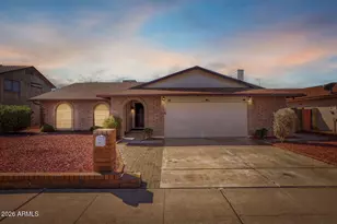 5409 W Desert Hills Dr, Glendale, AZ 85304 - Photo 5