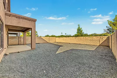 16651 N 175th Drive, Surprise, AZ 85388 - Photo 11