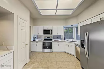4661 W Ivanhoe Street, Chandler, AZ 85226 - Photo 9