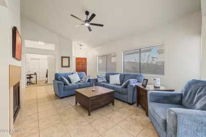 4661 W Ivanhoe Street, Chandler, AZ 85226 - Photo 5