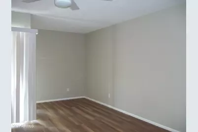 4727 E Lafayette Boulevard #Unit 221, Phoenix, AZ 85018 - Photo 3