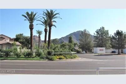 4727 E Lafayette Boulevard #Unit 221, Phoenix, AZ 85018 - Photo 11