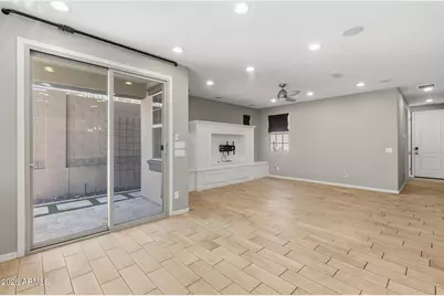 15918 S 11th Way, Phoenix, AZ 85048 - Photo 13
