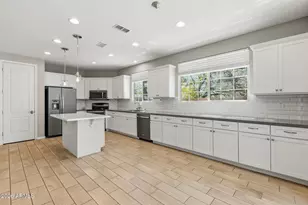 15918 S 11th Way, Phoenix, AZ 85048 - Photo 11