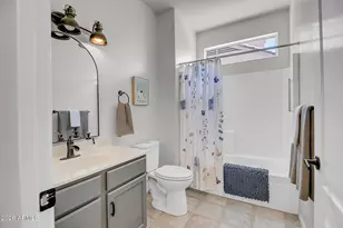 15776 W Silver Breeze Dr, Surprise, AZ 85374 - Photo 15