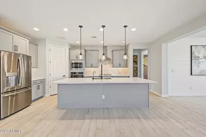 8924 W Vermont Avenue, Glendale, AZ 85305 - Photo 11