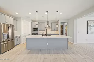 8924 W Vermont Ave, Glendale, AZ 85305 - Photo 11