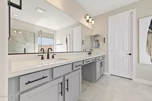 8924 W Vermont Ave, Glendale, AZ 85305 - Photo 19
