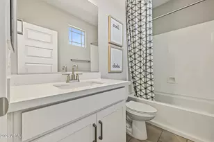 8930 W Vermont Ave, Glendale, AZ 85305 - Photo 31