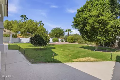 10130 E San Salvador Drive, Scottsdale, AZ 85258 - Photo 3