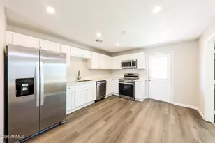 3429 E Blanche Dr, Phoenix, AZ 85032 - Photo 11