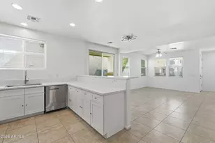 3626 E Larson Ln, Gilbert, AZ 85295 - Photo 15