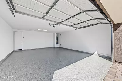 8918 W Vermont Avenue, Glendale, AZ 85305 - Photo 29