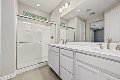 8918 W Vermont Avenue, Glendale, AZ 85305 - Photo 19