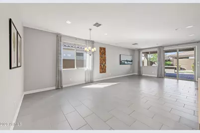 8918 W Vermont Avenue, Glendale, AZ 85305 - Photo 5