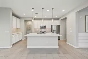 8918 W Vermont Ave, Glendale, AZ 85305 - Photo 9