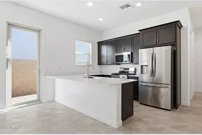20165 W Catalina Drive, Buckeye, AZ 85396 - Photo 31