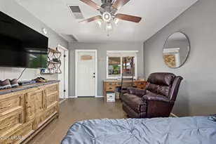 7426 E Palm Ln, Scottsdale, AZ 85257 - Photo 9