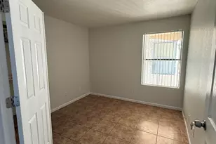 5236 W Peoria Ave, Glendale, AZ 85302 - Photo 13