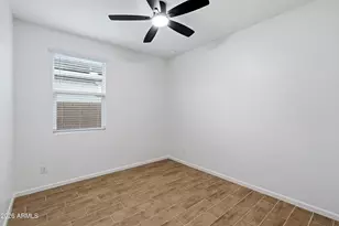 18148 W Daley Ln, Surprise, AZ 85387 - Photo 17