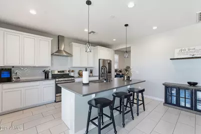 40128 W Hensley Way, Maricopa, AZ 85138 - Photo 9