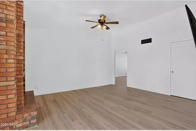 9031 W Ironwood Drive, Peoria, AZ 85345 - Photo 13