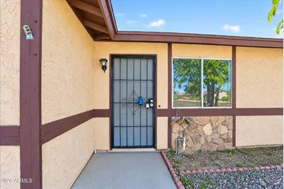 9031 W Ironwood Drive, Peoria, AZ 85345 - Photo 5