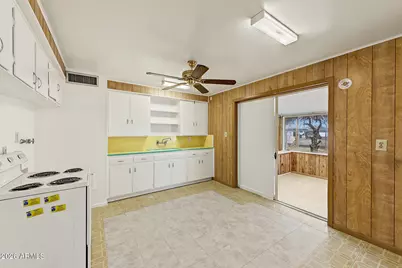 11116 W Greer Avenue, Youngtown, AZ 85363 - Photo 15
