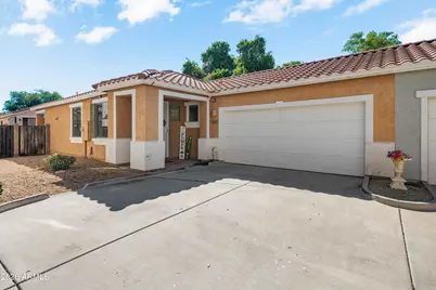 862 S Colonial Drive, Gilbert, AZ 85296 - Photo 1