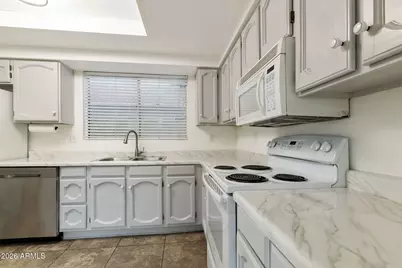 2307 W Orchid Lane, Chandler, AZ 85224 - Photo 5
