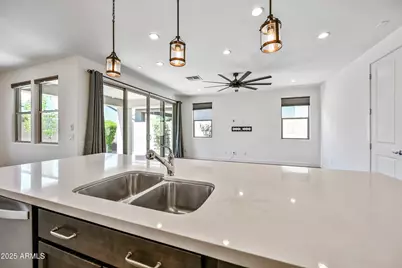17163 W Thousand Oaks Street, Surprise, AZ 85388 - Photo 13