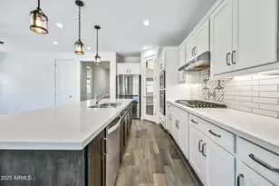 17163 W Thousand Oaks St, Surprise, AZ 85388 - Photo 9