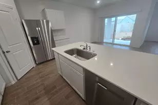 25586 N 183rd Ln, Wittmann, AZ 85361 - Photo 3