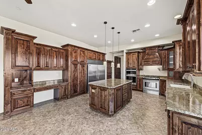 27809 N 37th Avenue, Phoenix, AZ 85083 - Photo 7