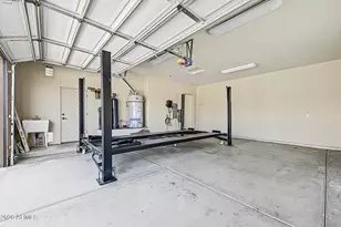 27809 N 37th Ave, Phoenix, AZ 85083 - Photo 53