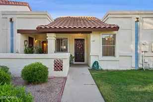 5136 E Evergreen St, Mesa, AZ 85205 - Photo 1