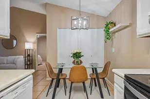 5136 E Evergreen St, Mesa, AZ 85205 - Photo 7