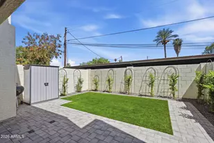 2929 N 39th St, Phoenix, AZ 85018 - Photo 25