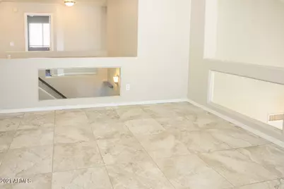 8710 E Pinchot Avenue, Scottsdale, AZ 85251 - Photo 9