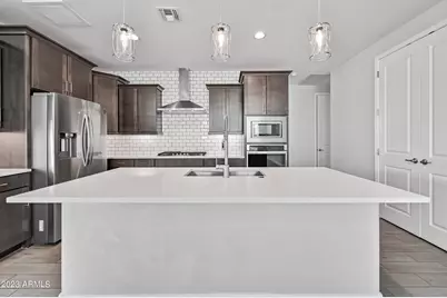 2111 E Questa Drive, Phoenix, AZ 85024 - Photo 9
