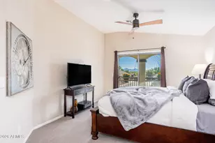 2725 E Mine Creek Rd, Phoenix, AZ 85024 - Photo 25