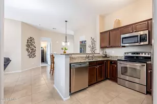 2725 E Mine Creek Rd, Phoenix, AZ 85024 - Photo 23