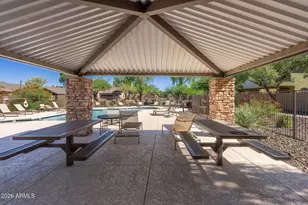 2725 E Mine Creek Rd, Phoenix, AZ 85024 - Photo 37
