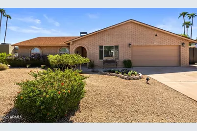 2543 E Mercer Lane, Phoenix, AZ 85028 - Photo 1