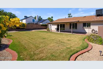 2543 E Mercer Lane, Phoenix, AZ 85028 - Photo 25